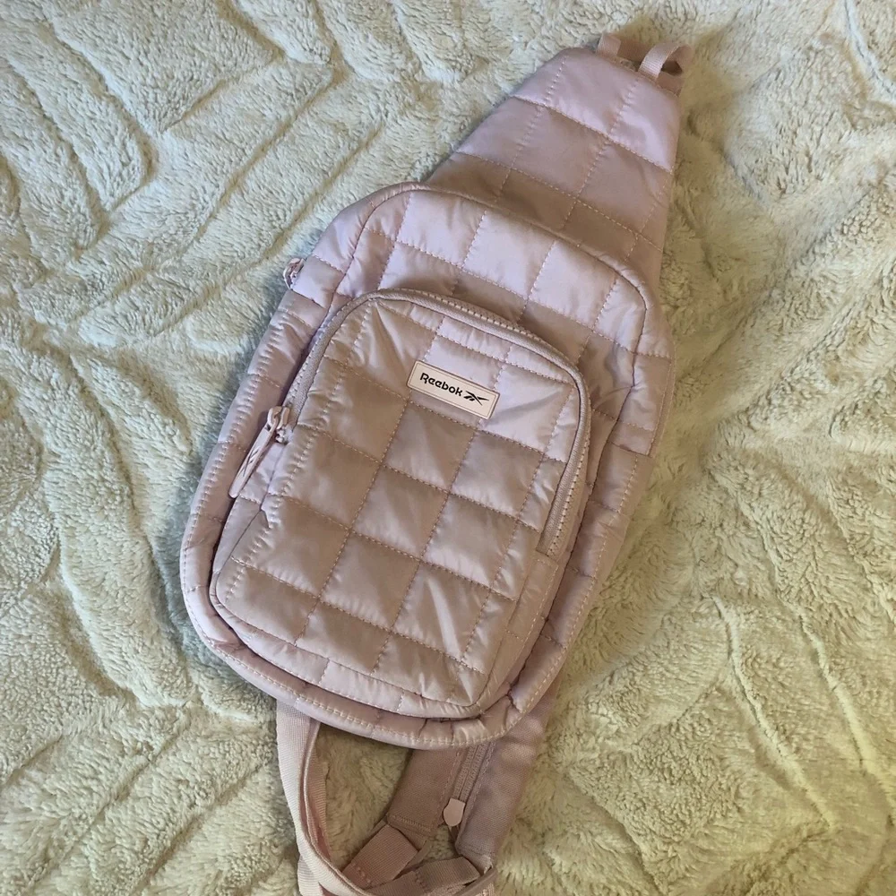 pink bag - Picture 1 of 3